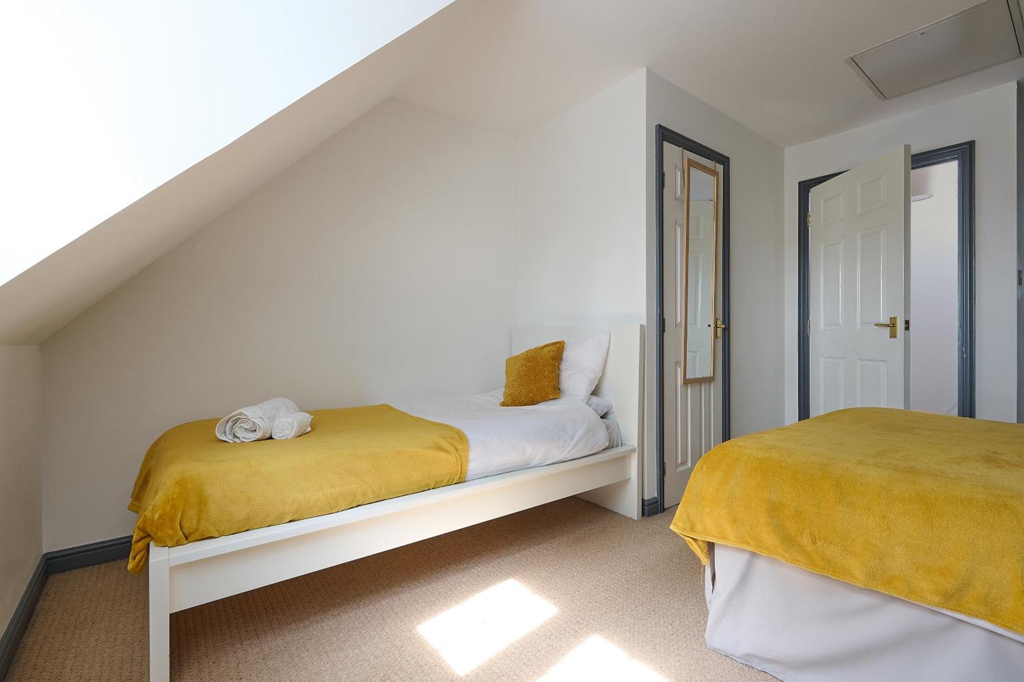 Nec Exhibitor Home, Stay Near Birmingham Airport Esterno foto