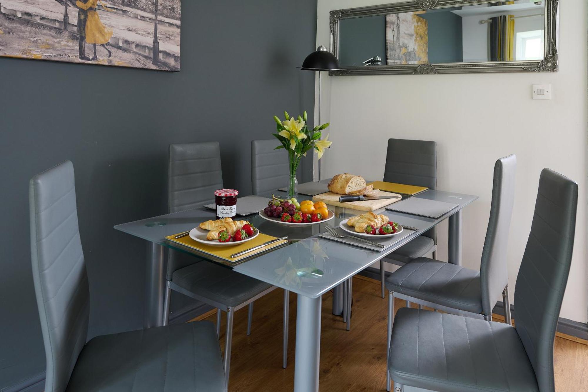 Nec Exhibitor Home, Stay Near Birmingham Airport Esterno foto